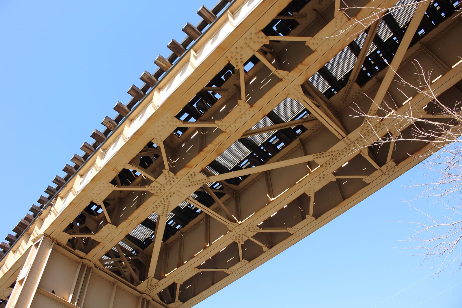 Under span #11